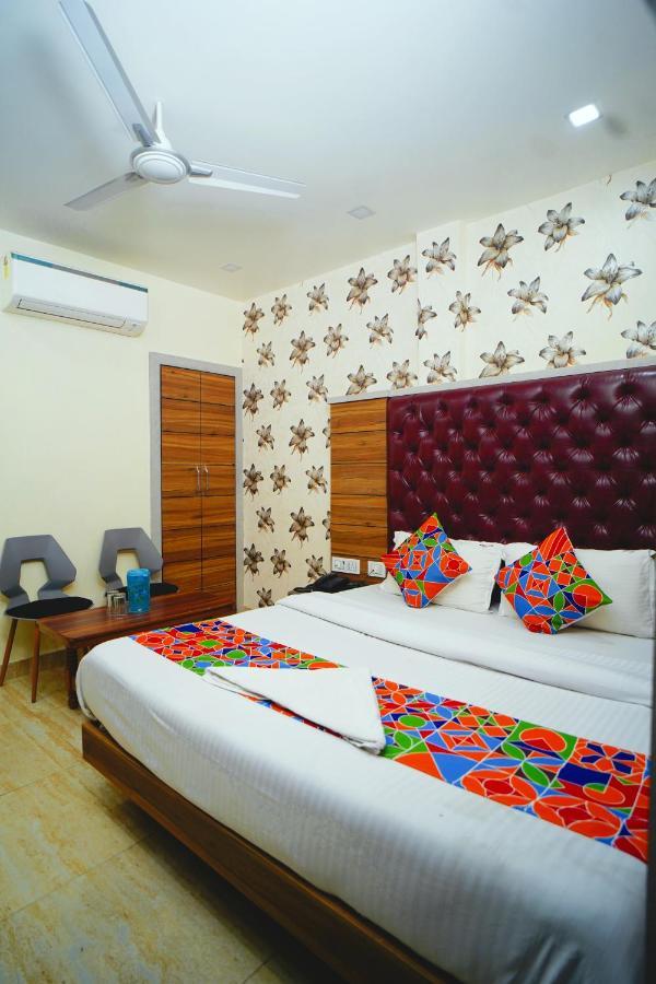 Hotel Delhi Darshan Deluxe-By Rsl Hospitality Neu-Delhi Exterior foto