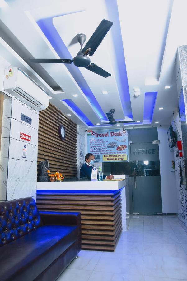 Hotel Delhi Darshan Deluxe-By Rsl Hospitality Neu-Delhi Exterior foto